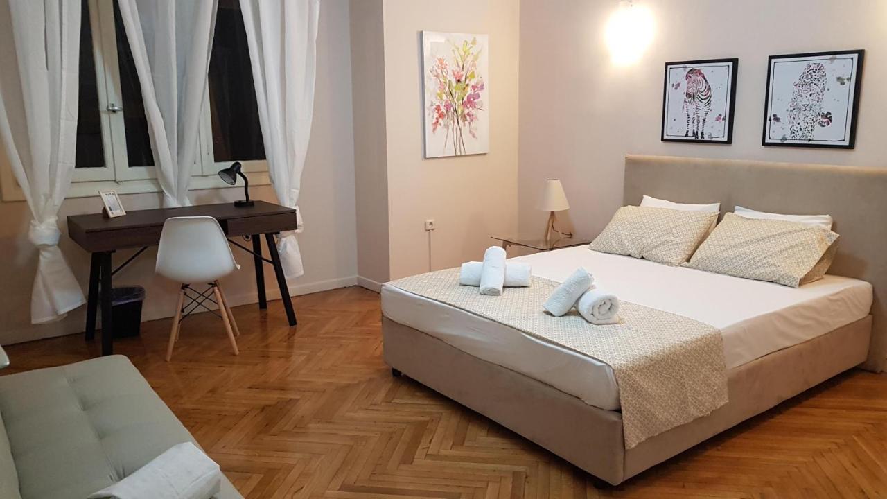 Olive Apartment- Athens Center, 4 Bd, 1.5 Bath Εξωτερικό φωτογραφία