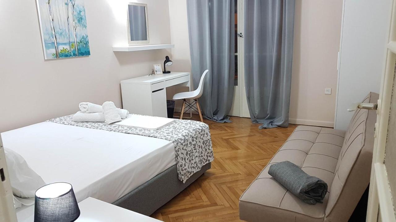 Olive Apartment- Athens Center, 4 Bd, 1.5 Bath Εξωτερικό φωτογραφία
